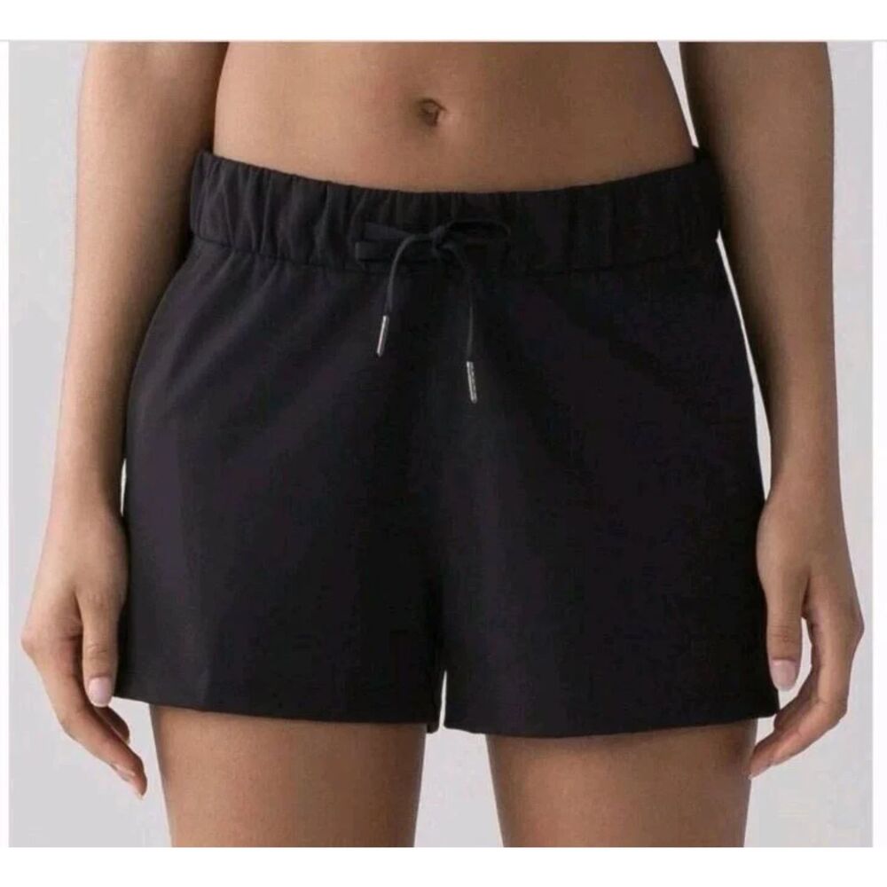 Lululemon Athletica On The Fly Black Drawstring Shorts Women's Size 6